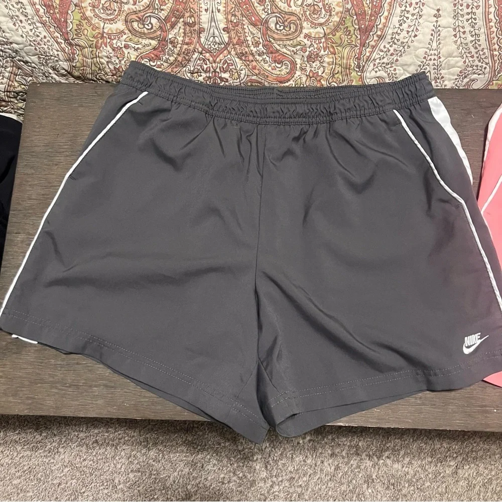 Nike Women's Athletic Short 2-Pack - Gray and Pink